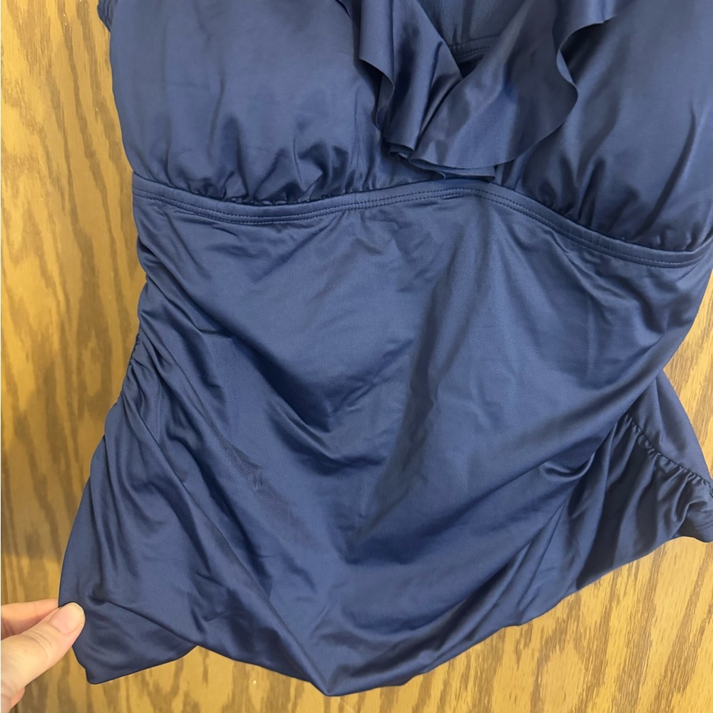 NWT Sonnet Shores JCPenney Blue Ruffled, and   Size 18 W. Color: Navy - Picture 9 of 13